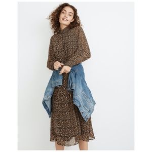 Madewell (Re)sourced Georgette Smocked-Neck Midi Dress in Folktale Paisley